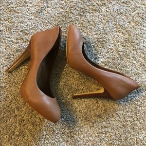 BCBG caramel heels *never worn